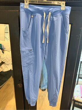 Figs Zamora Jogger Scrub Pants in Ceil Blue